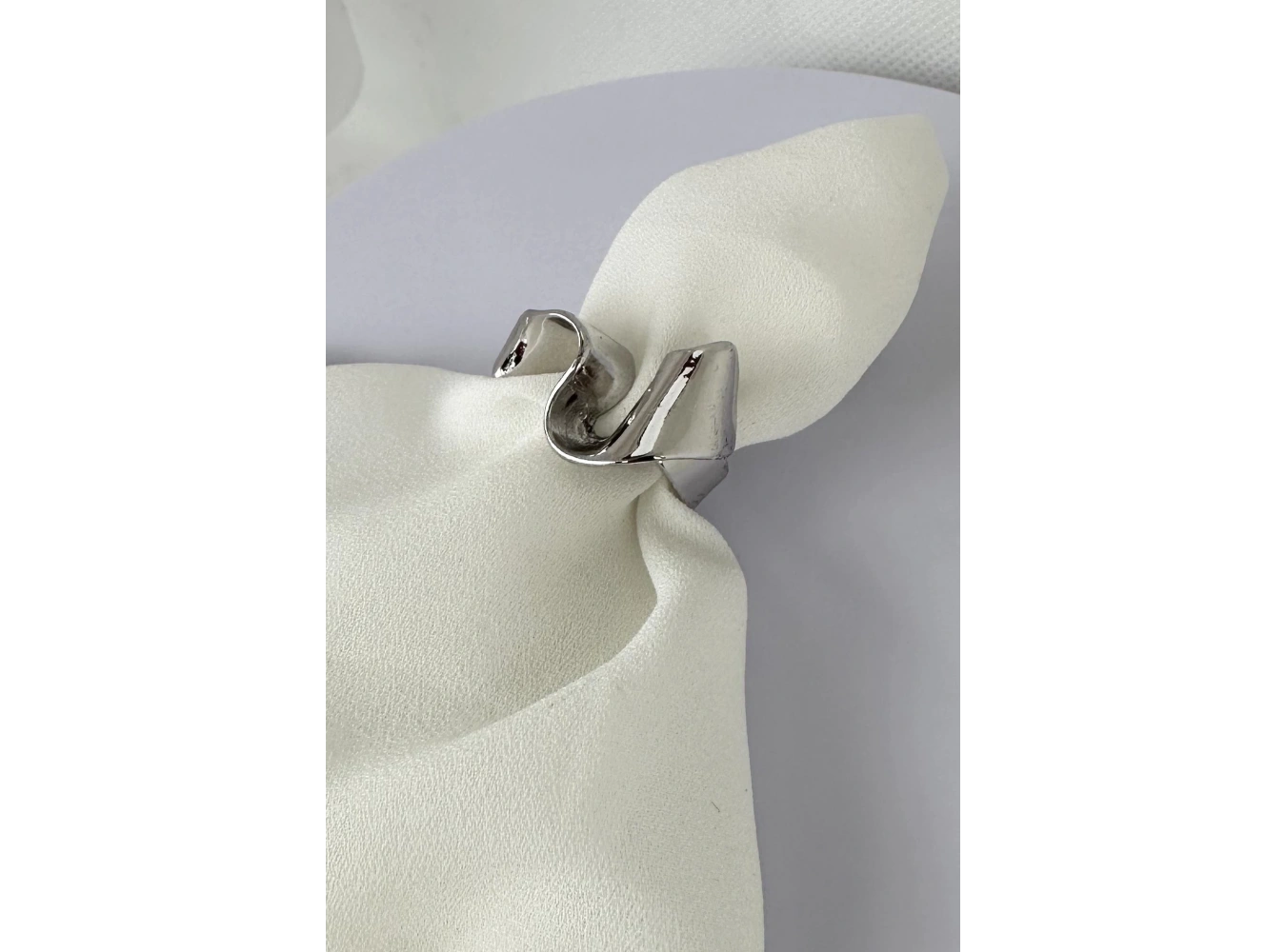 Gümüş Renk Metal Ayarlanabilir Yüzük