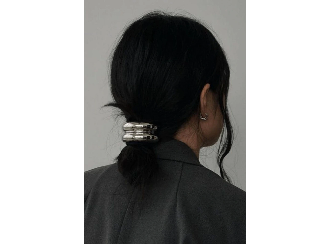 Gümüş Renk Metal Detaylı Lastik Toka