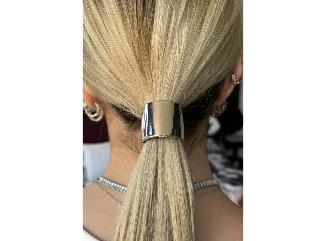 Gümüş Renk Metal Detaylı Lastik Toka