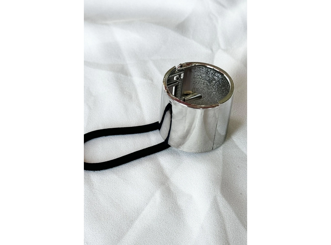 Gümüş Renk Metal Detaylı Lastik Toka