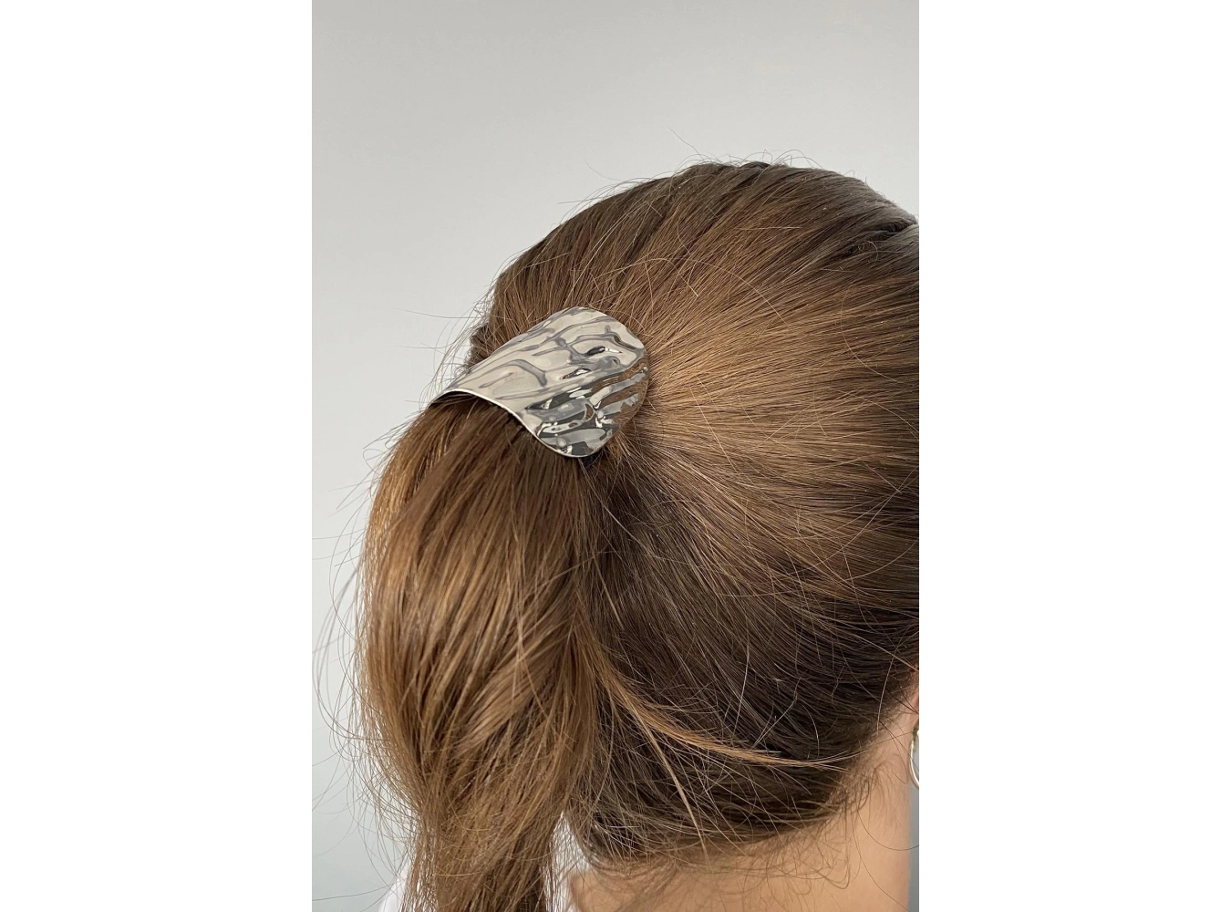 Gümüş Renk Metal Detaylı Lastik Toka