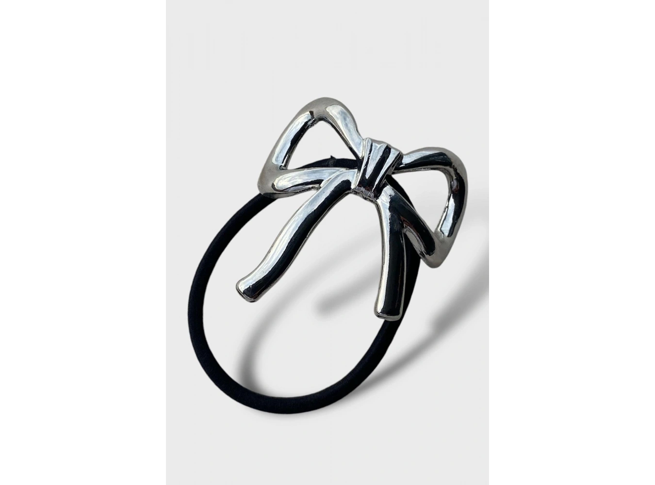 Gümüş Renk Metal Kurdele Figürlü Lastik Toka