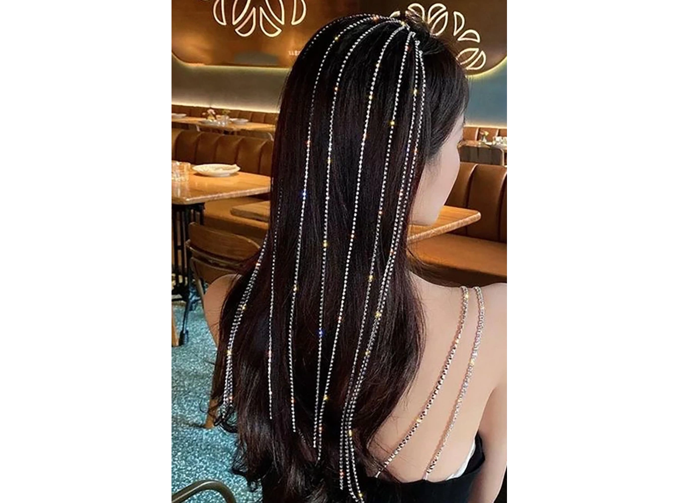 Gümüş Renk Özel Tasarım Taş Detaylı Su Yolu Taç