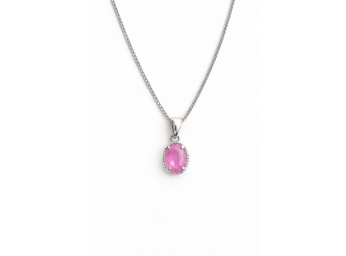 Gümüş Renk Pembe Taş Detaylı Çelik Kolye