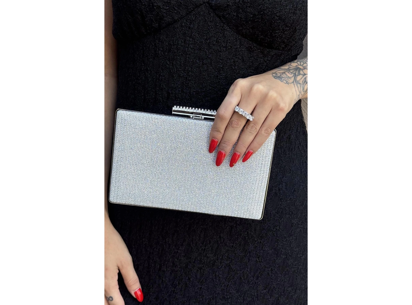 Gümüş Renk Simli Abiye Portföy Çanta