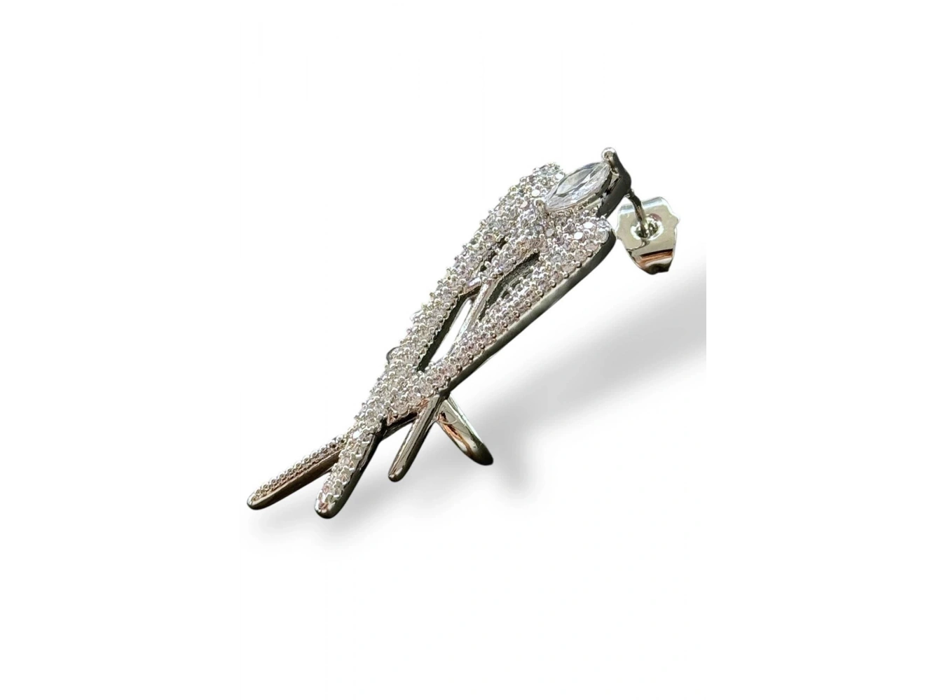 Gümüş Renk Taş Detaylı 14K Altın Kaplama TX Kulak Aksesuarı (Tek)