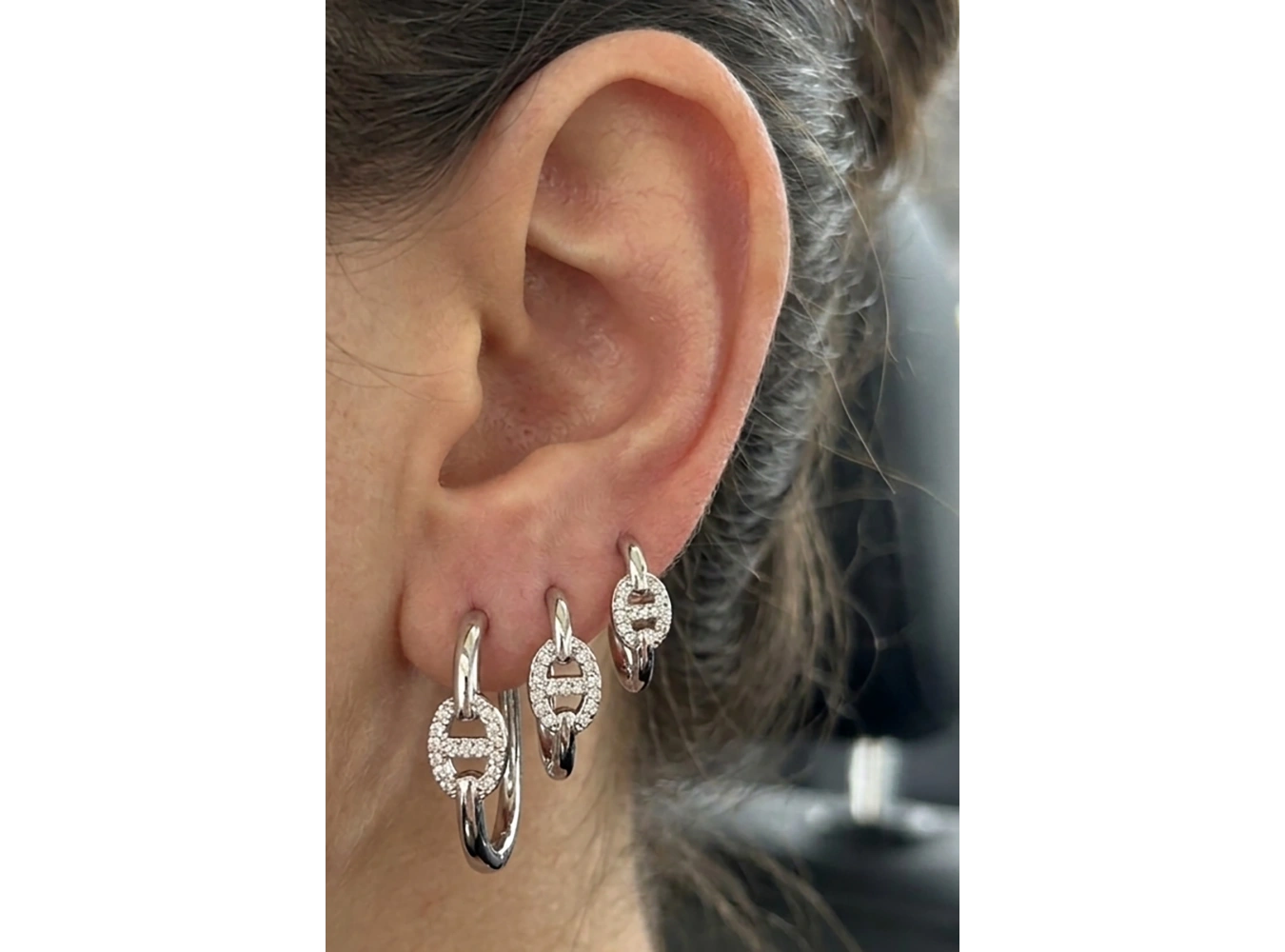 Gümüş Renk Taş Detaylı 3lü YSX Küpe