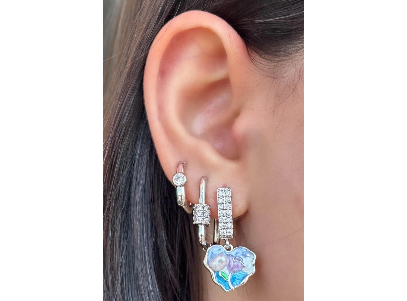 Gümüş Renk Taş Detaylı 3lü YSX Küpe Set