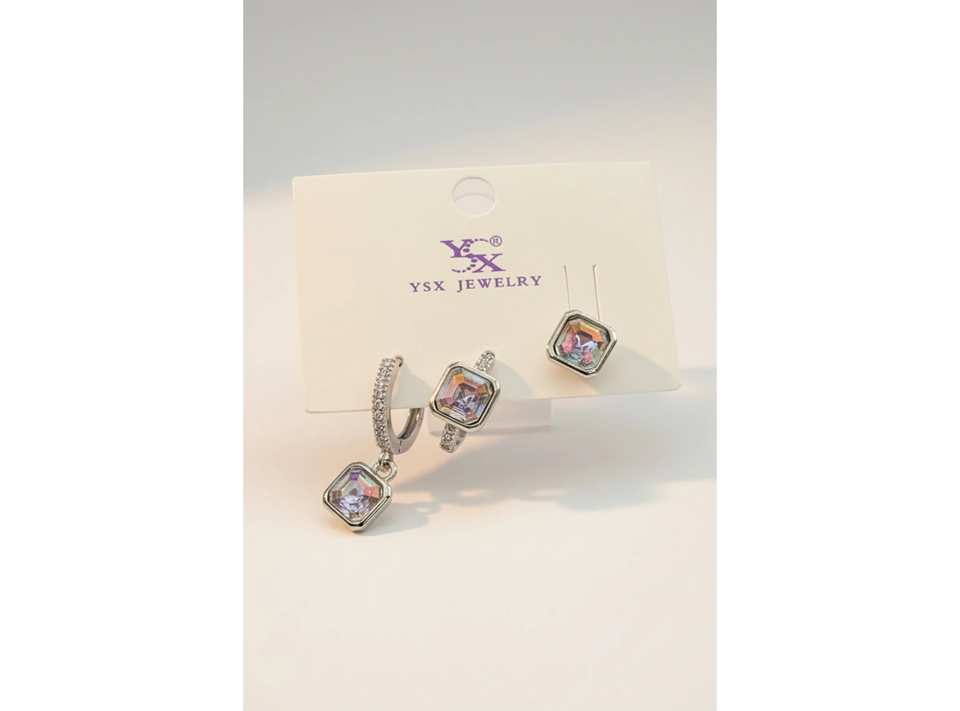 Gümüş Renk Taş Detaylı 3lü YSX Küpe Set