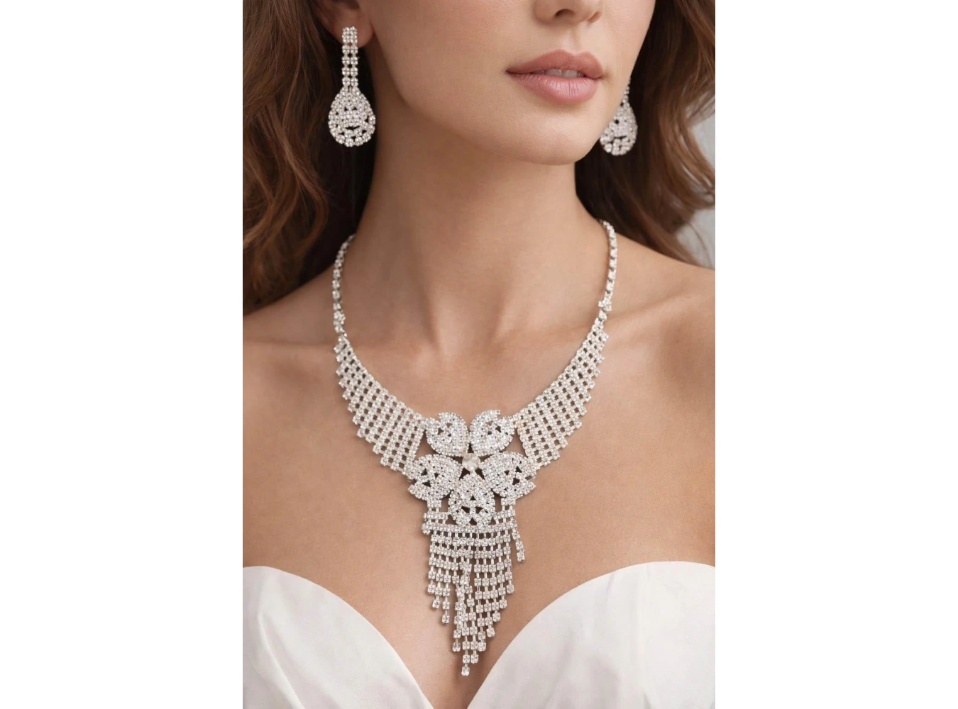 Gümüş Renk Taş Detaylı Abiye Set