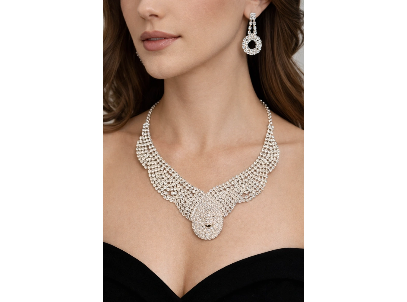 Gümüş Renk Taş Detaylı Abiye Set