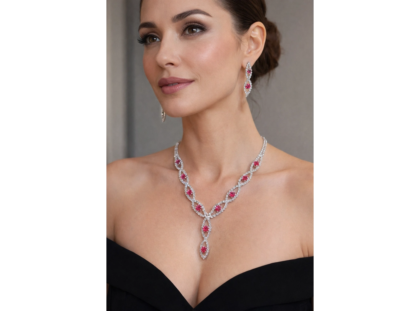 Gümüş Renk Taş Detaylı Abiye Set