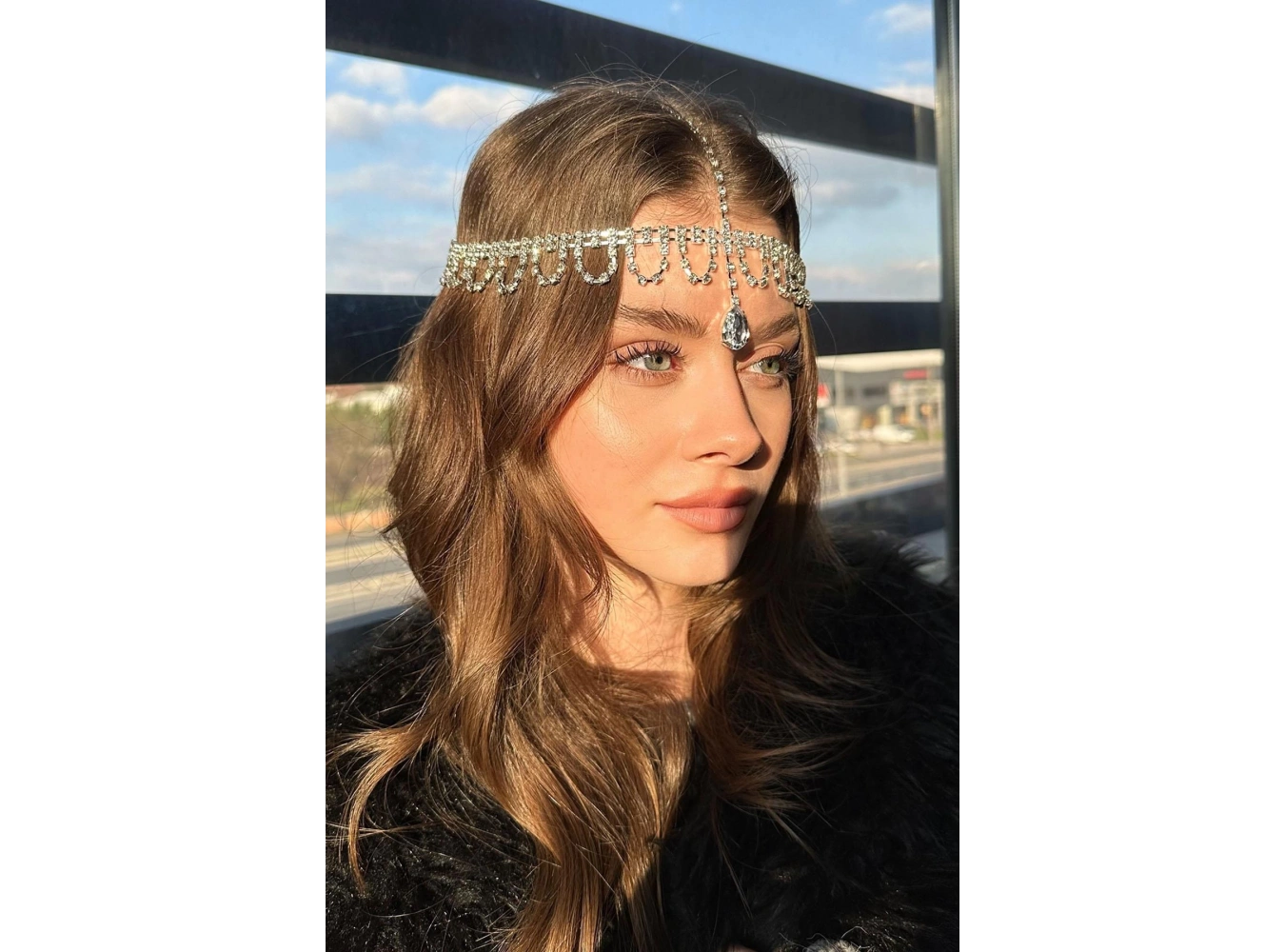 Gümüş Renk Taş Detaylı  Alınlık/Kına Aksesuarı