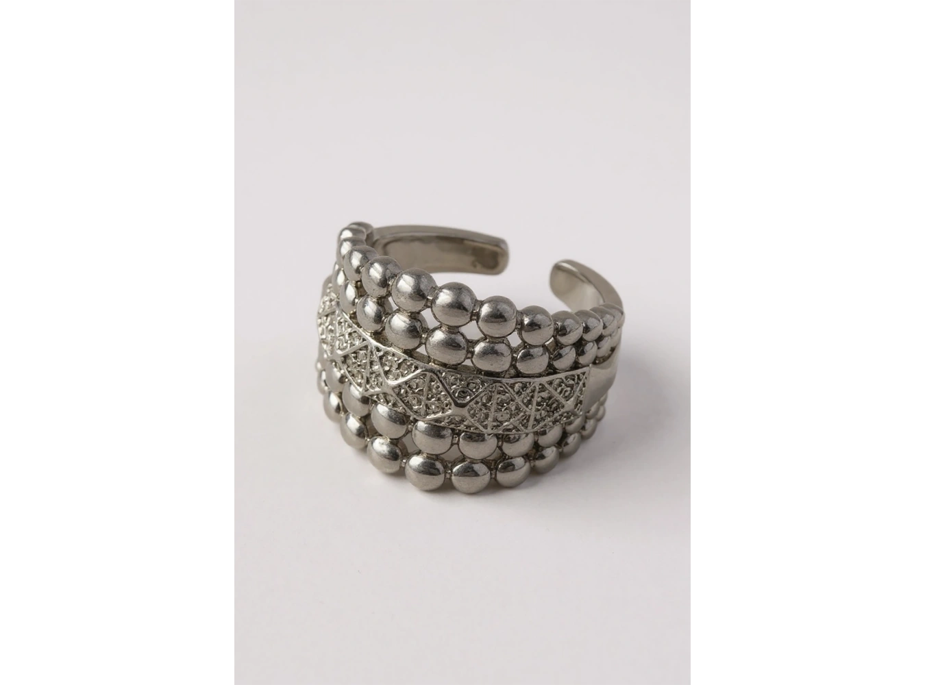 Gümüş Renk Taş Detaylı Ayarlanabilir Çelik Yüzük