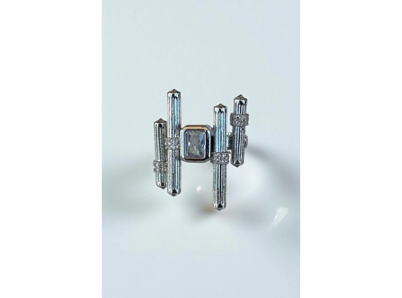 Gümüş Renk Taş Detaylı Ayarlanabilir YSX Yüzük