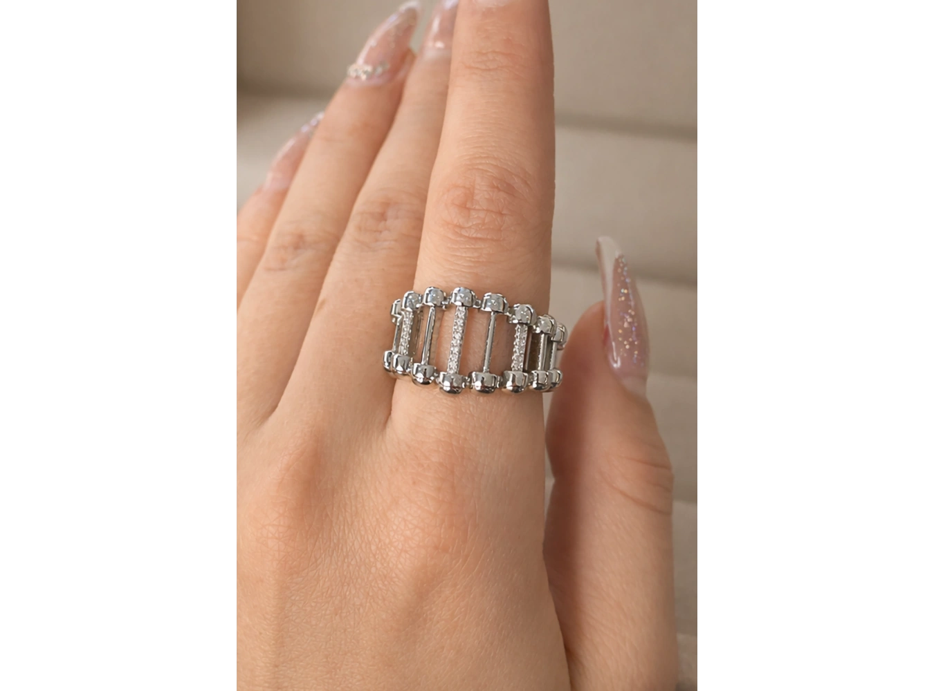 Gümüş Renk Taş Detaylı Ayarlanabilir Yüzük