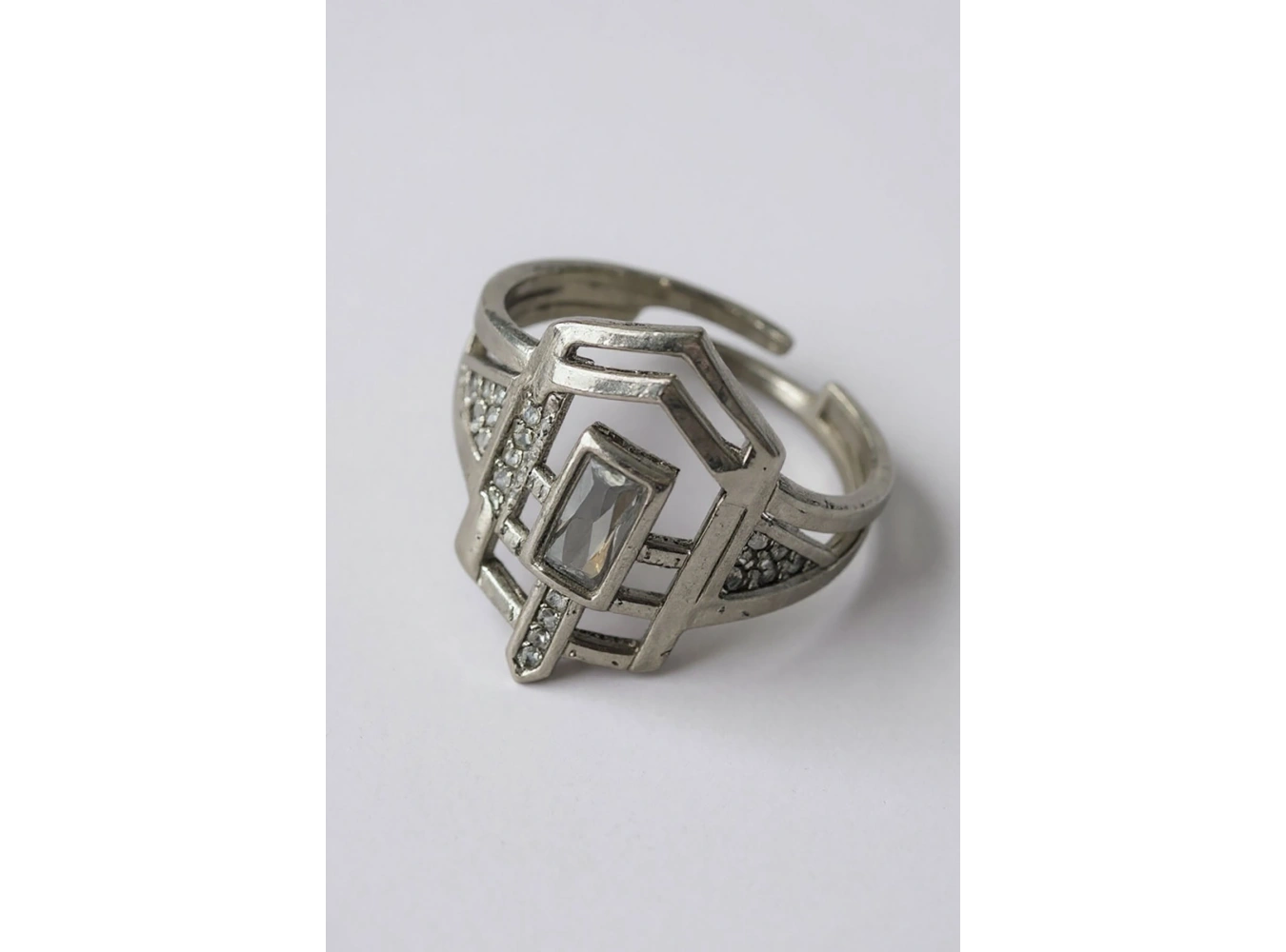 Gümüş Renk Taş Detaylı Ayarlanabilir Yüzük