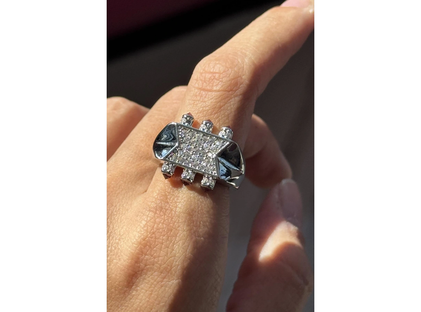 Gümüş Renk Taş Detaylı Ayarlanabilir Yüzük