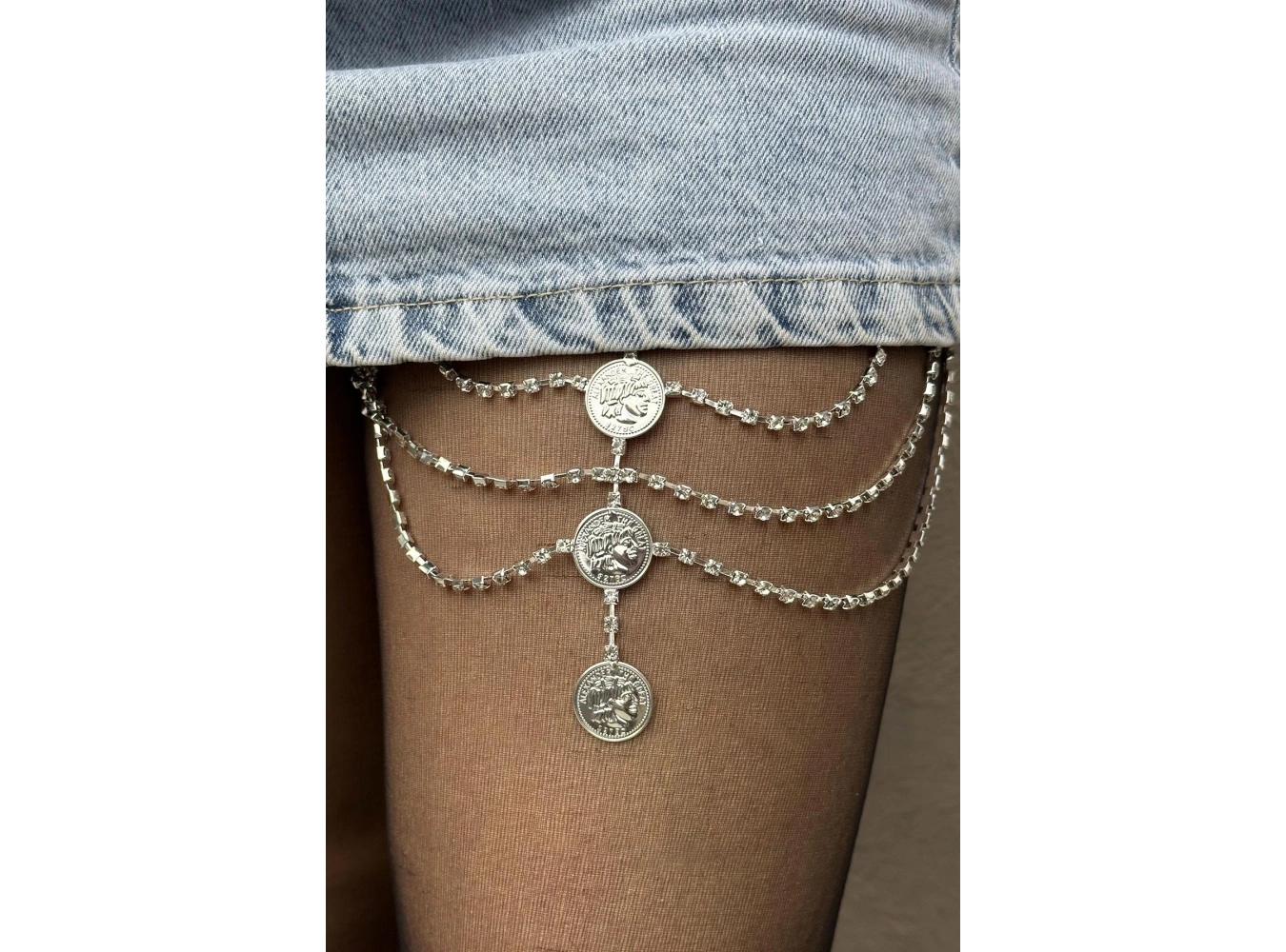 Gümüş Renk Taş Detaylı Bacak Aksesuarı