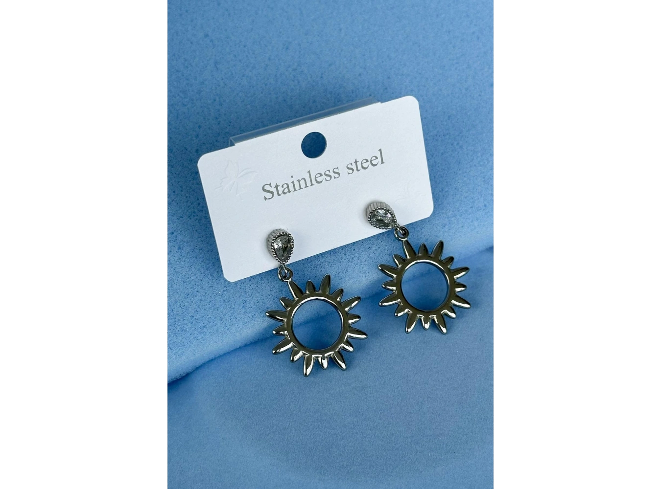 Gümüş Renk Taş Detaylı Çelik Küpe (Çift)