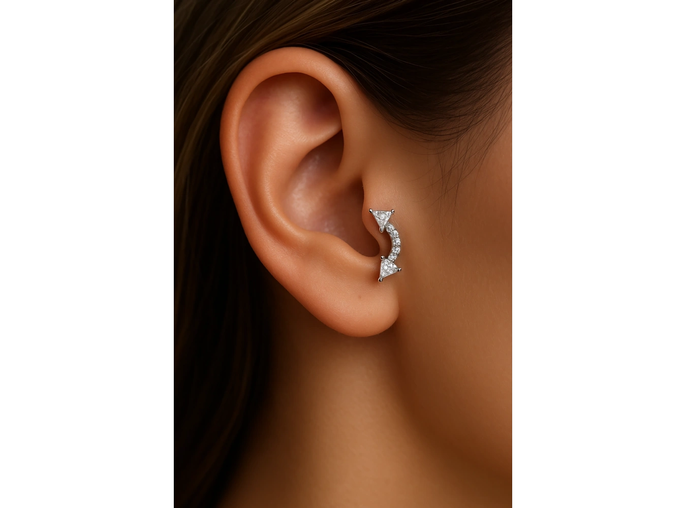 Gümüş Renk Taş Detaylı Çelik Tragus/Kıkırdak Küpe/Piercing (Tek)