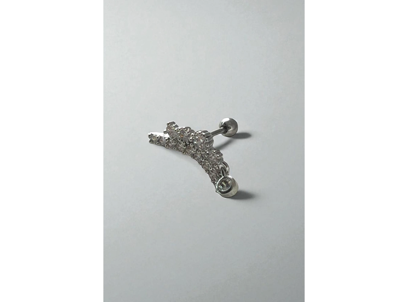 Gümüş Renk Taş Detaylı Çelik Tragus/Kıkırdak Küpe/Piercing (Tek)