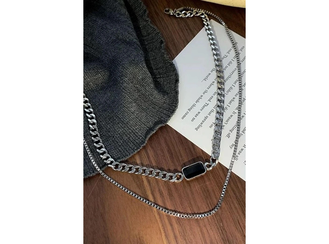 Gümüş Renk Taş Detaylı Erkek İkili Zincir Çelik Kolye