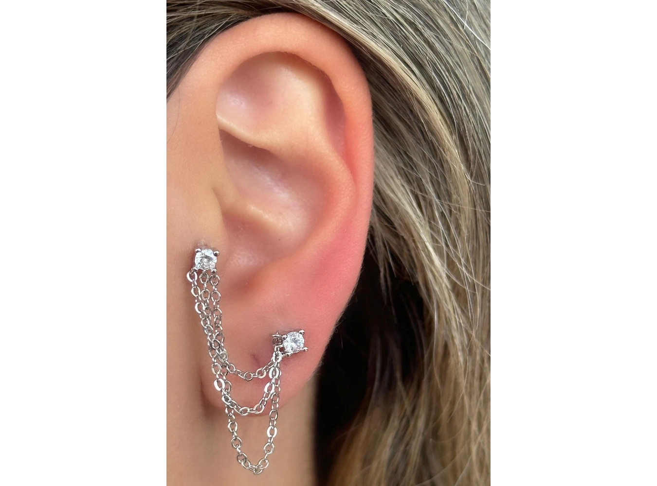 Gümüş Renk Taş Detaylı İkili Cerrahi Çelik Piercing