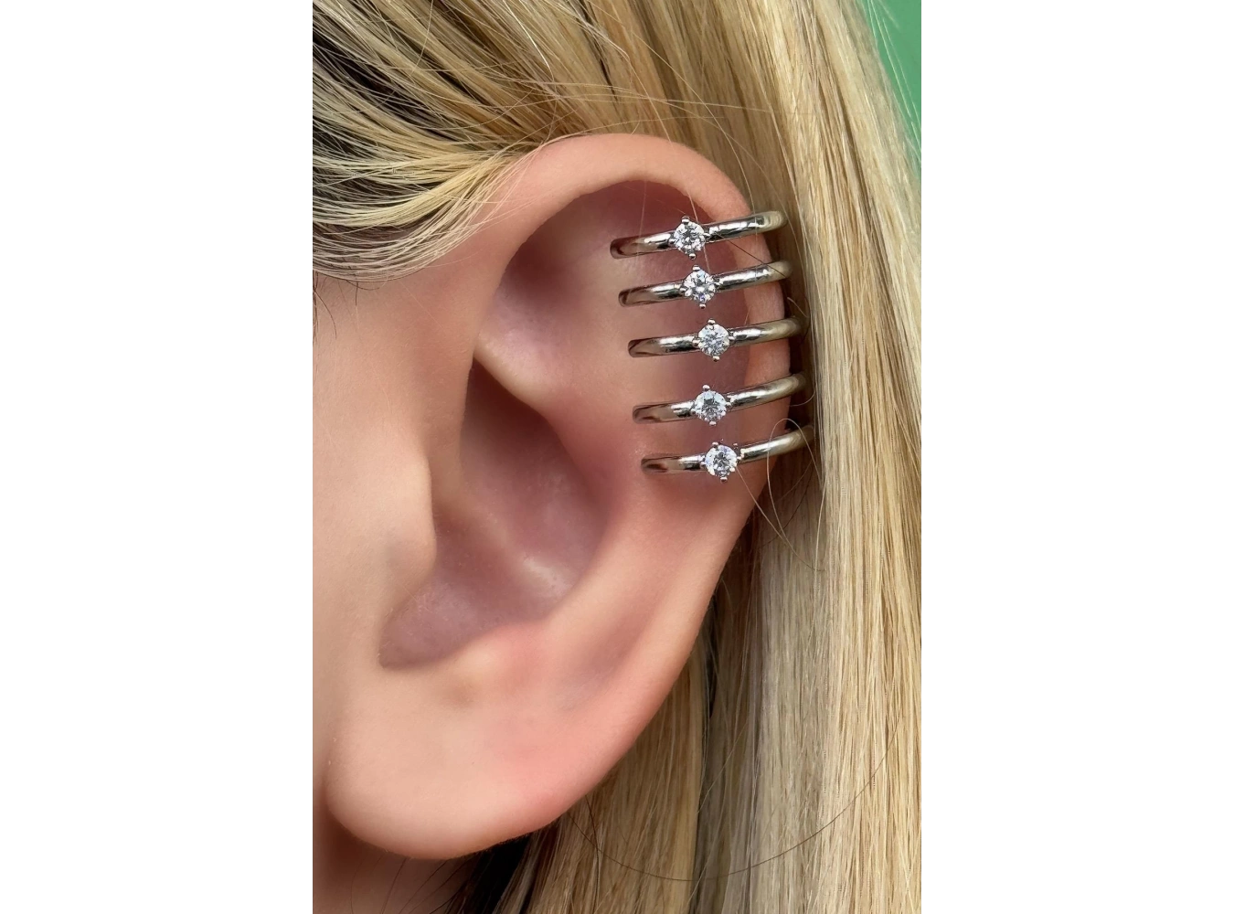 Gümüş Renk Taş Detaylı Kulak Aksesuar (Tek)