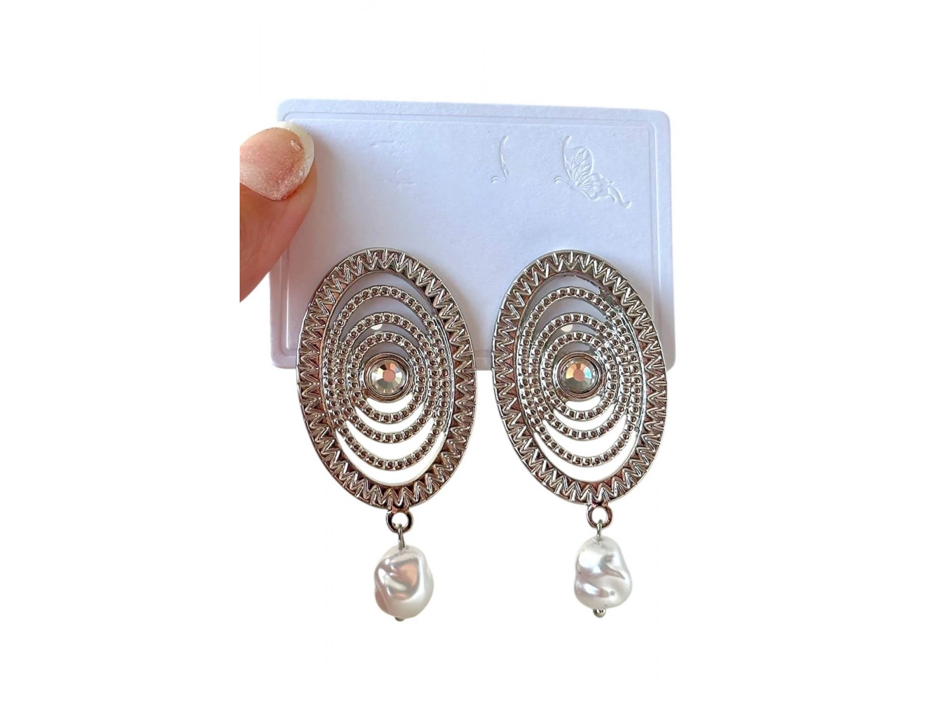 Gümüş Renk Taş Detaylı Küpe (Çift)