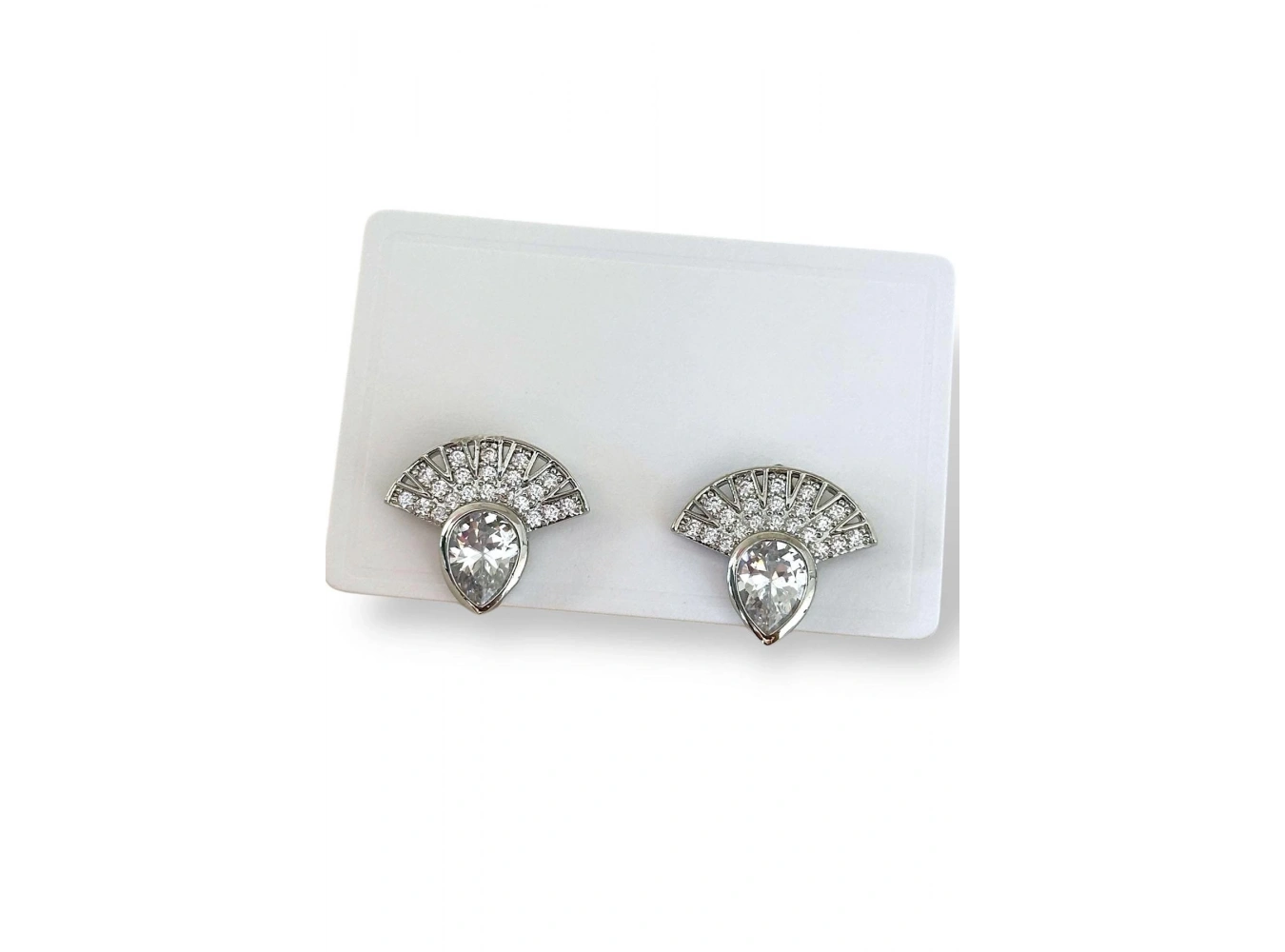 Gümüş Renk Taş Detaylı Küpe (Çift)