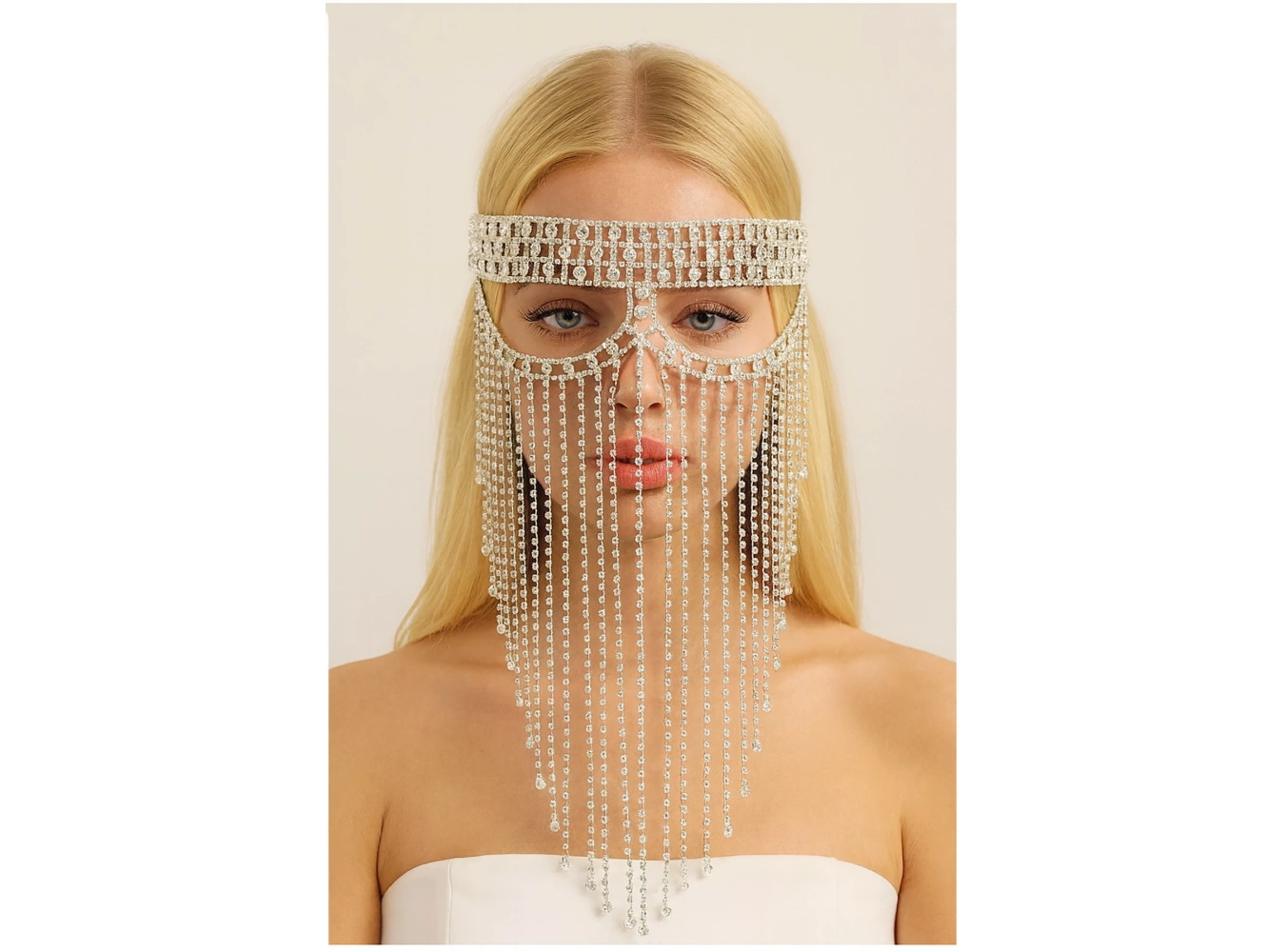 Gümüş Renk Taş Detaylı Dansöz Maskesi