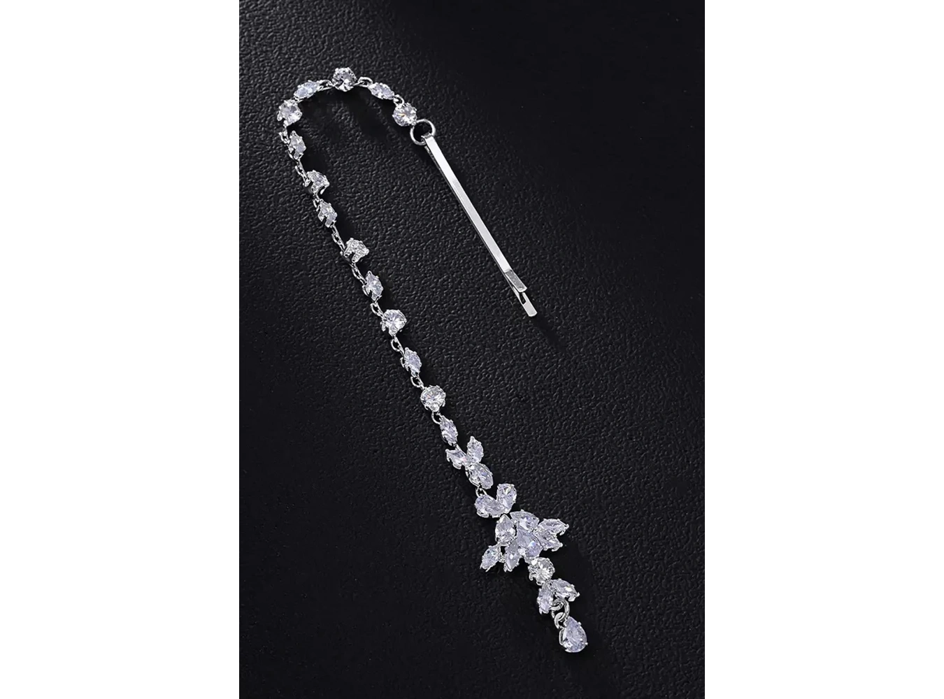 Gümüş Renk Taş Detaylı Saç Aksesuarı