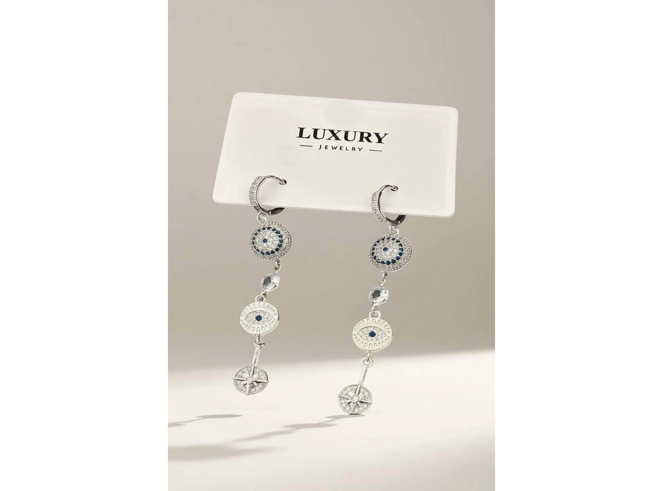 Gümüş Renk Taş Detaylı Sallantılı 14K Altın Kaplama Küpe (Çift)