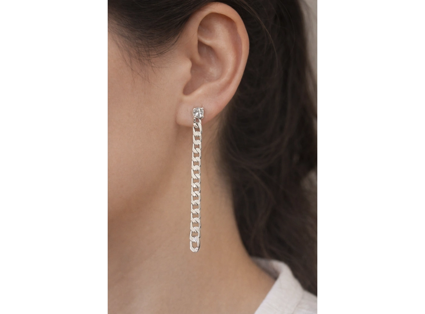 Gümüş Renk Taş Detaylı Sallantılı 14K Altın Kaplama Tx Küpe (Çift)