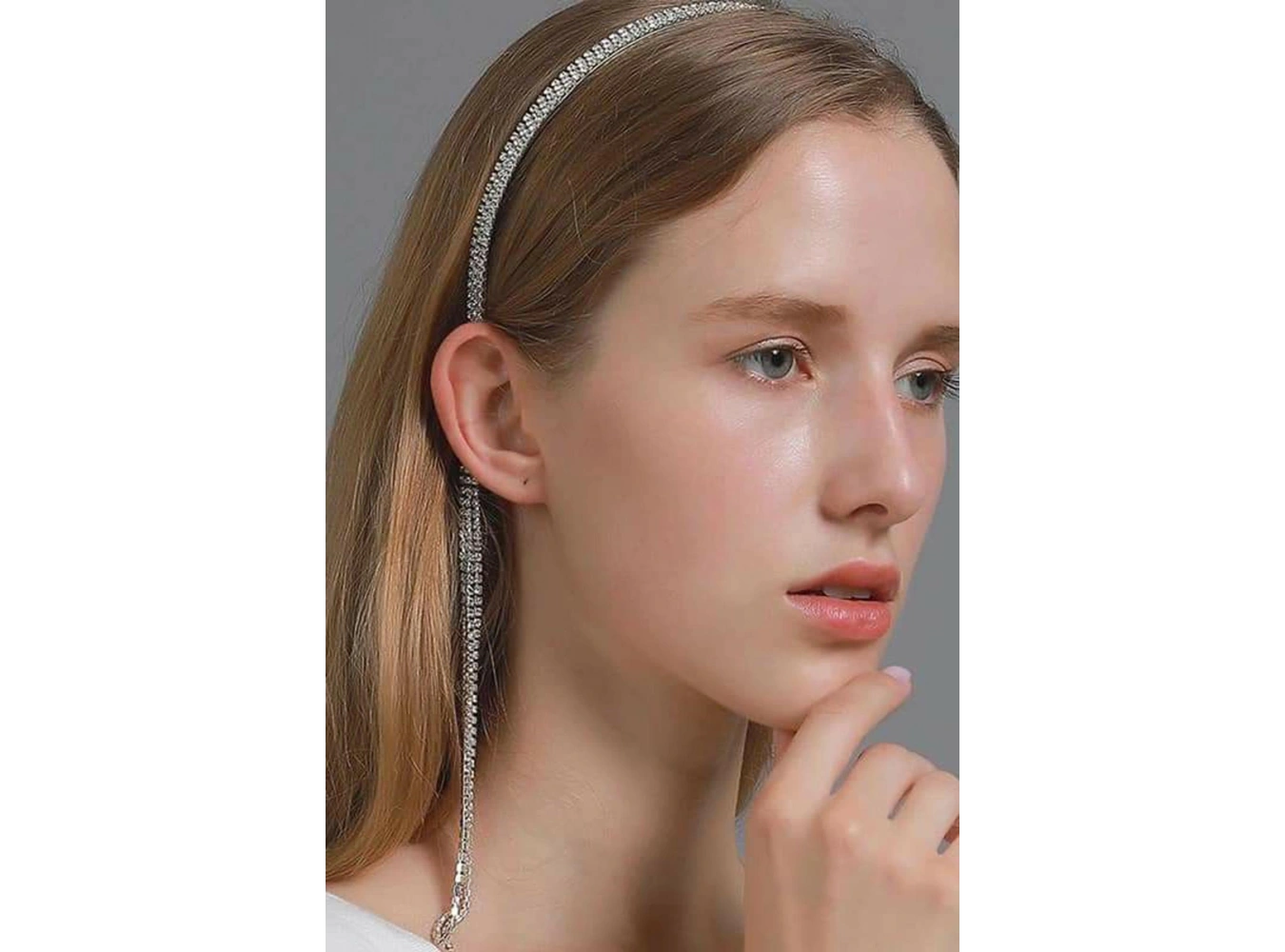 Gümüş Renk Taş Detaylı Taç