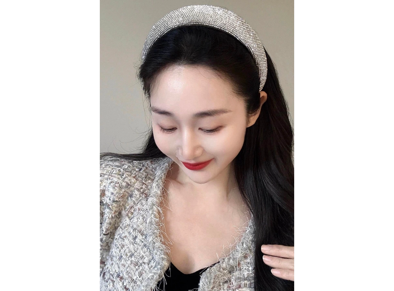 Gümüş Renk Taş Detaylı Taç