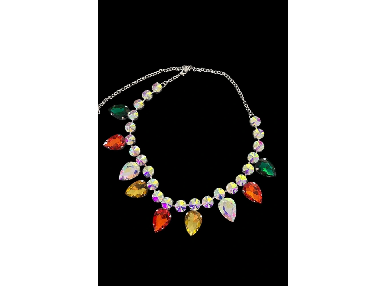 Gümüş Renk Taş Detaylı Tasarım Abiye Kolye