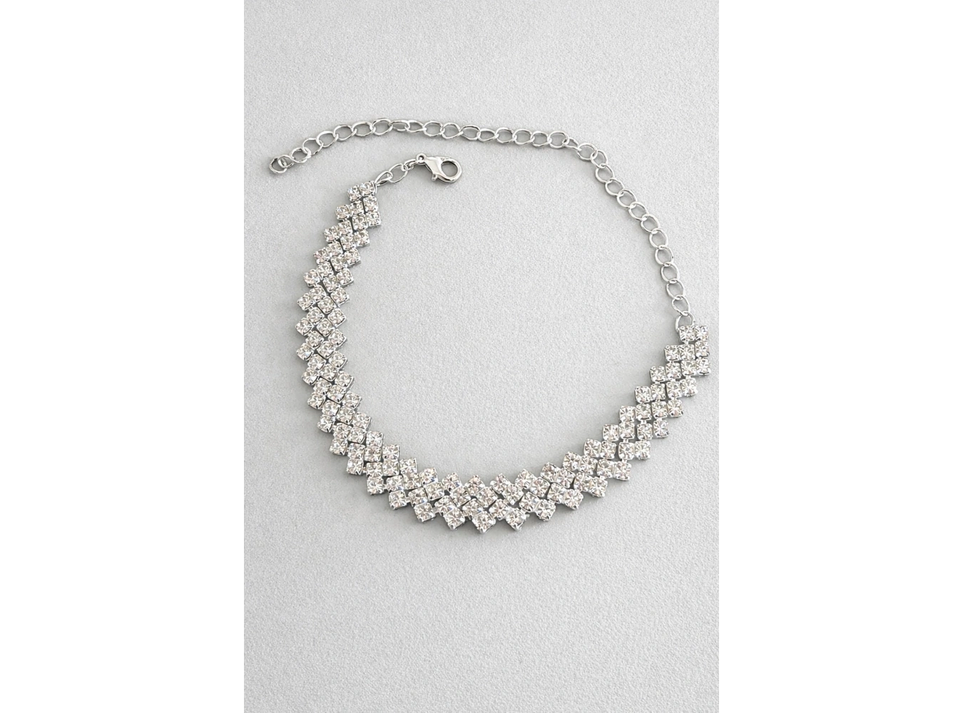 Gümüş Renk Taş Detaylı Tasarım Halhal