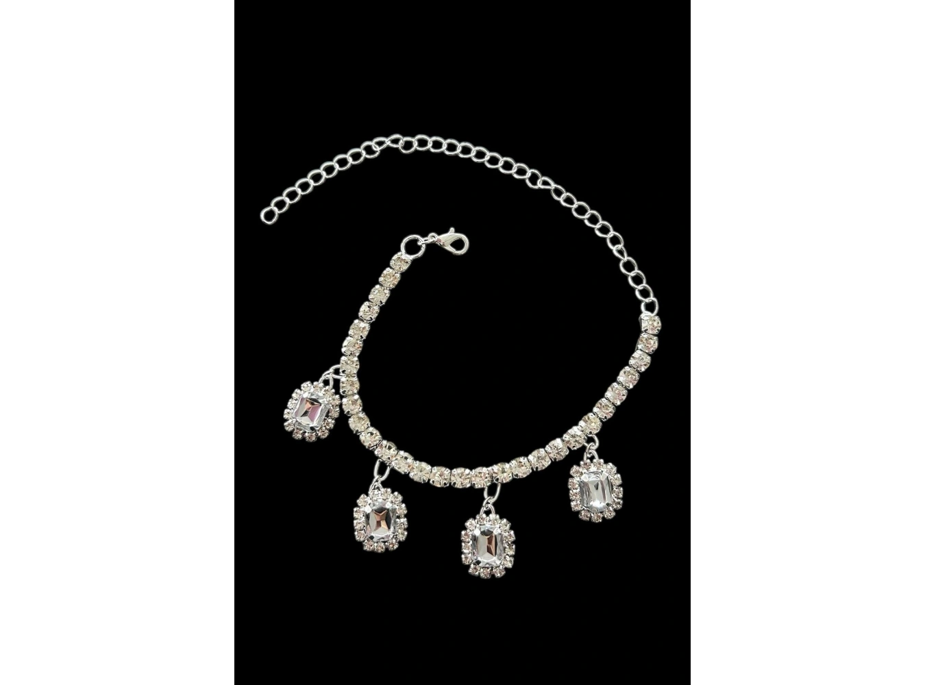 Gümüş Renk Taş Detaylı Tasarım Halhal