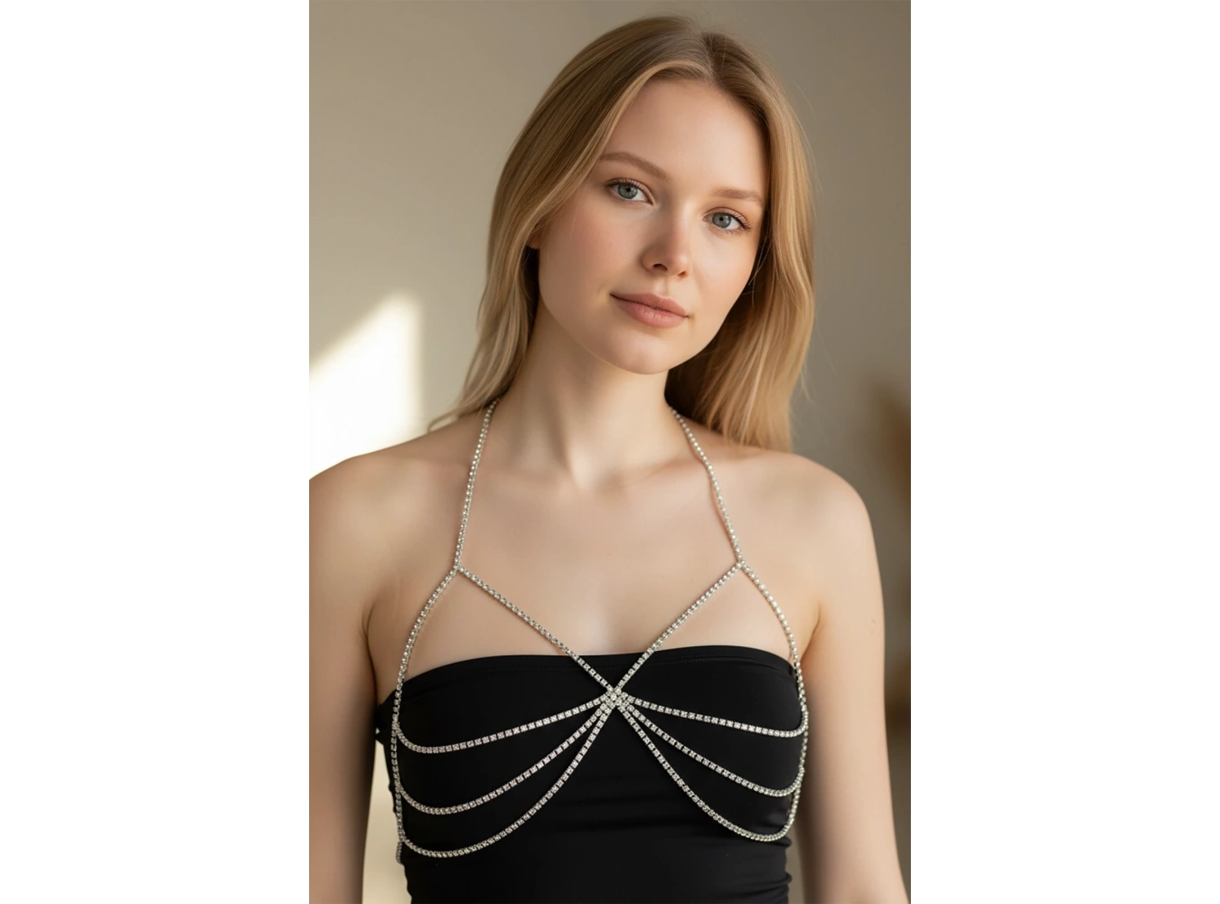 Gümüş Renk Taş Detaylı Tasarım Vücut Aksesuar