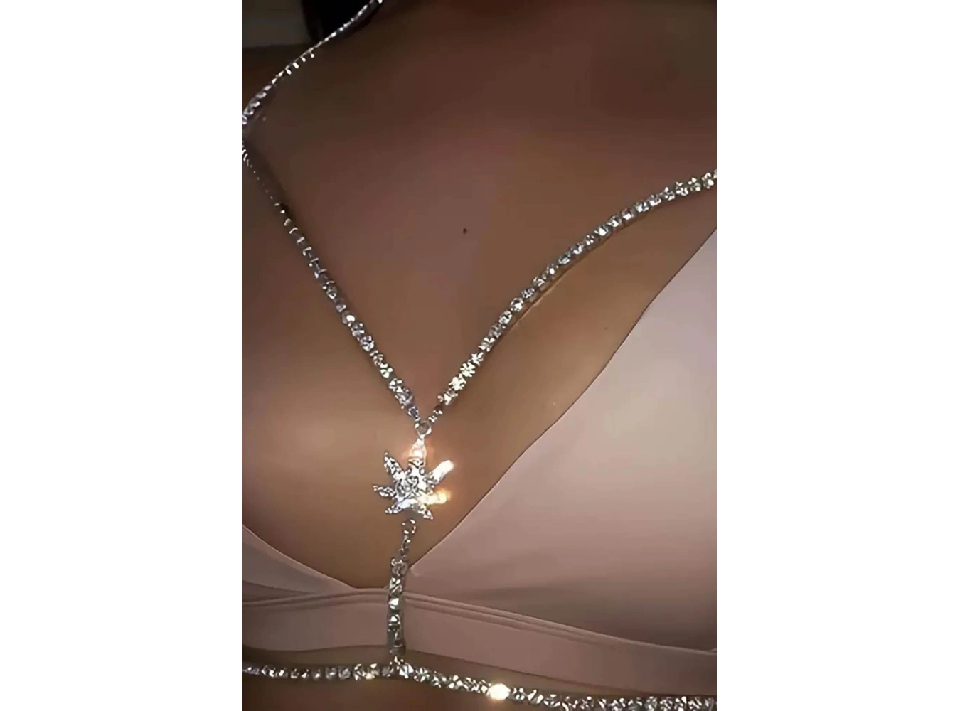 Gümüş Renk Taş Detaylı Tasarım Vücut Aksesuar