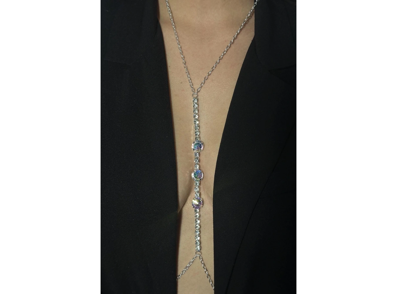 Gümüş Renk Taş Detaylı Tasarım Vücut Aksesuar