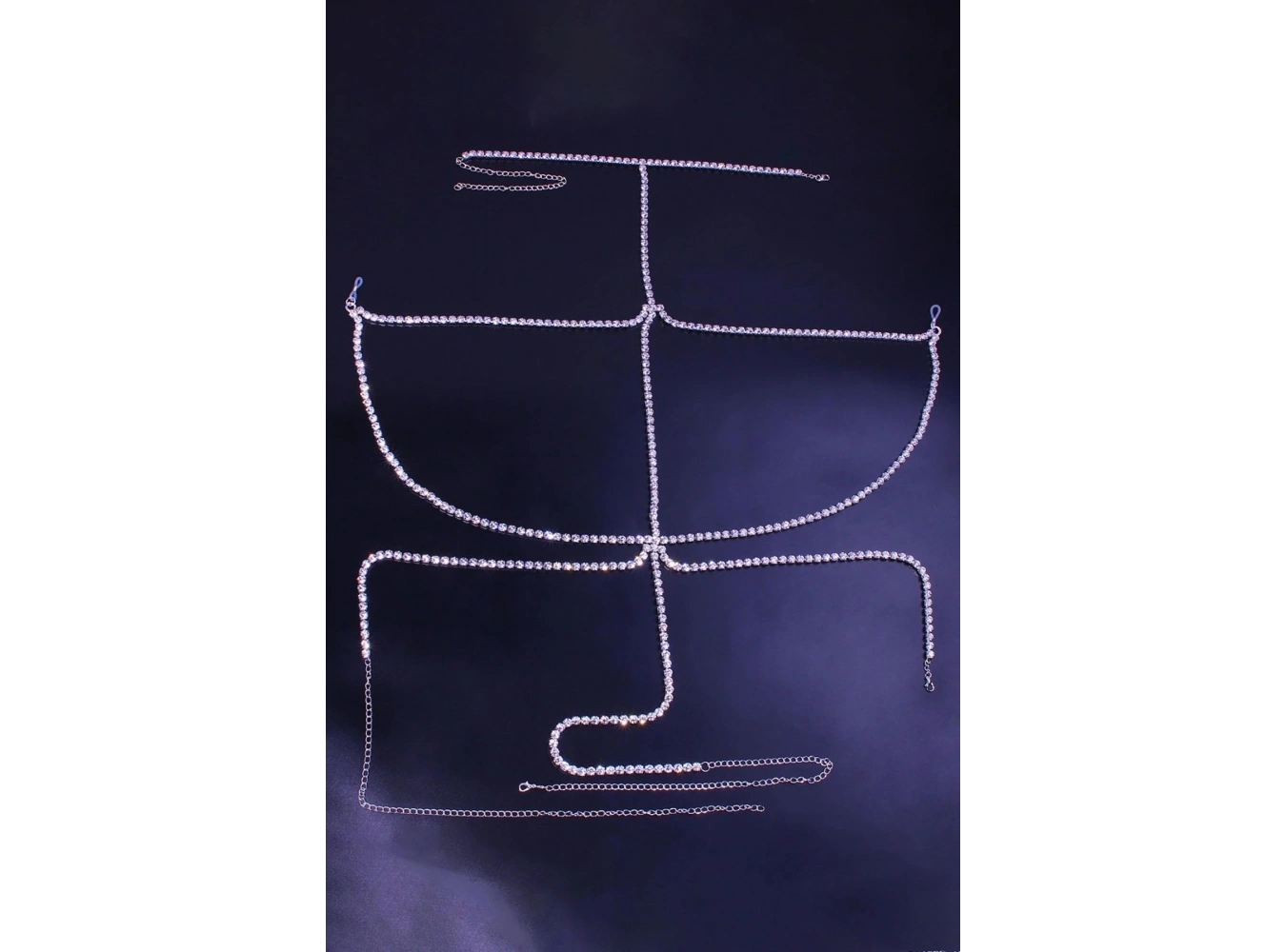 Gümüş Renk Taş Detaylı Tasarım Vücut Aksesuar