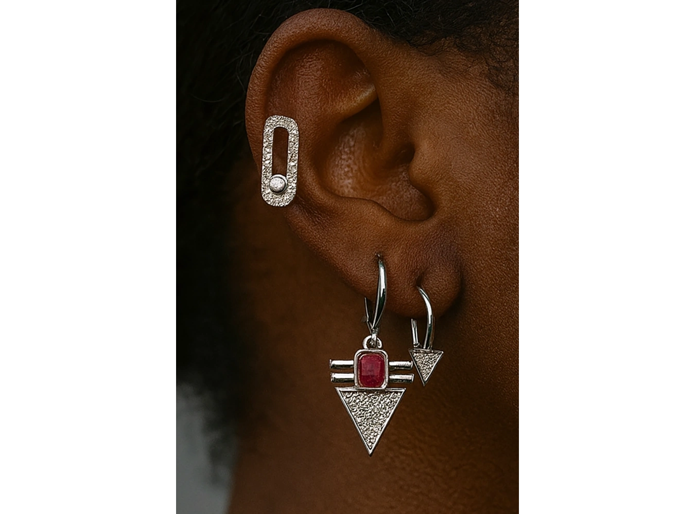 Gümüş Renk Taş Detaylı VİP 3lü YSX Küpe Set