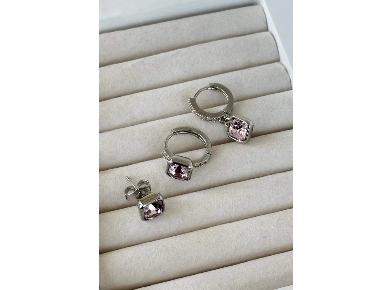 Gümüş Renk Taş Detaylı VİP 3lü YSX Küpe Set