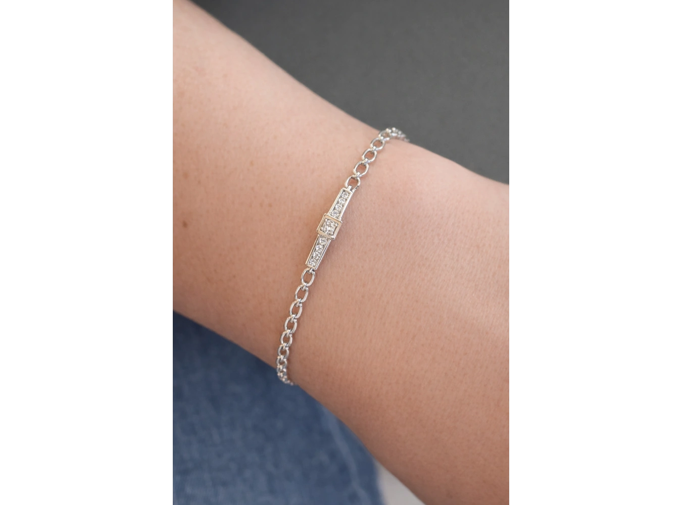 Gümüş Renk Taş Detaylı Xuping VİP Bileklik