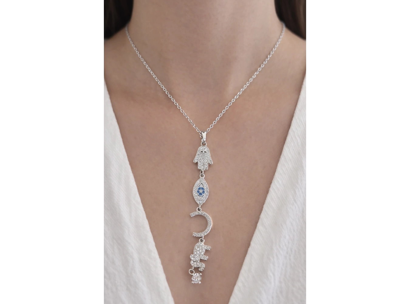 Gümüş Renk Taş Detaylı Y Kolye