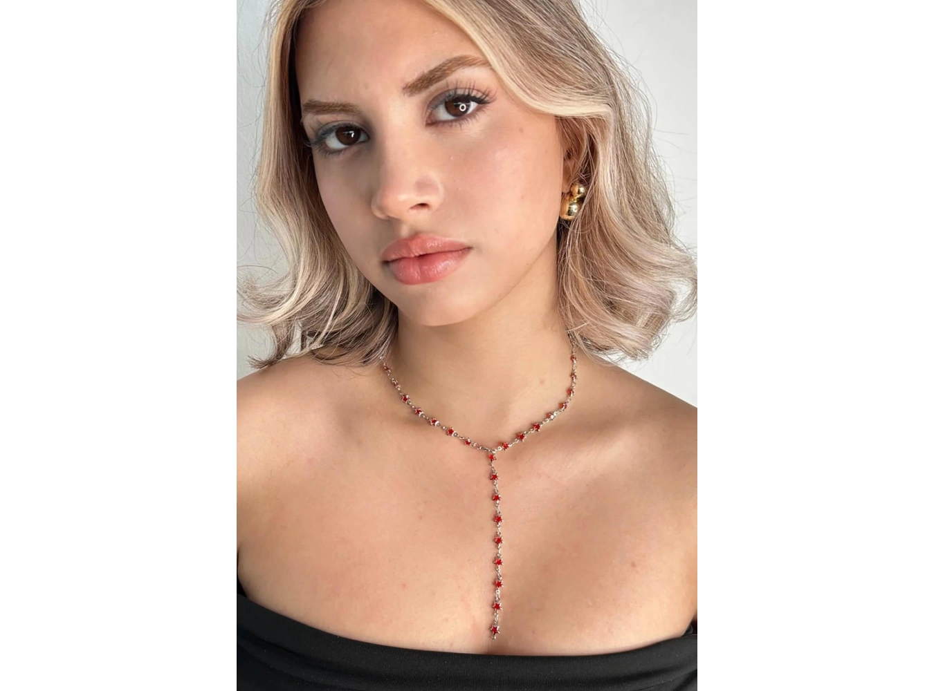 Gümüş Renk Taş Detaylı Yıldız Figürlü Y Çelik Y Kolye