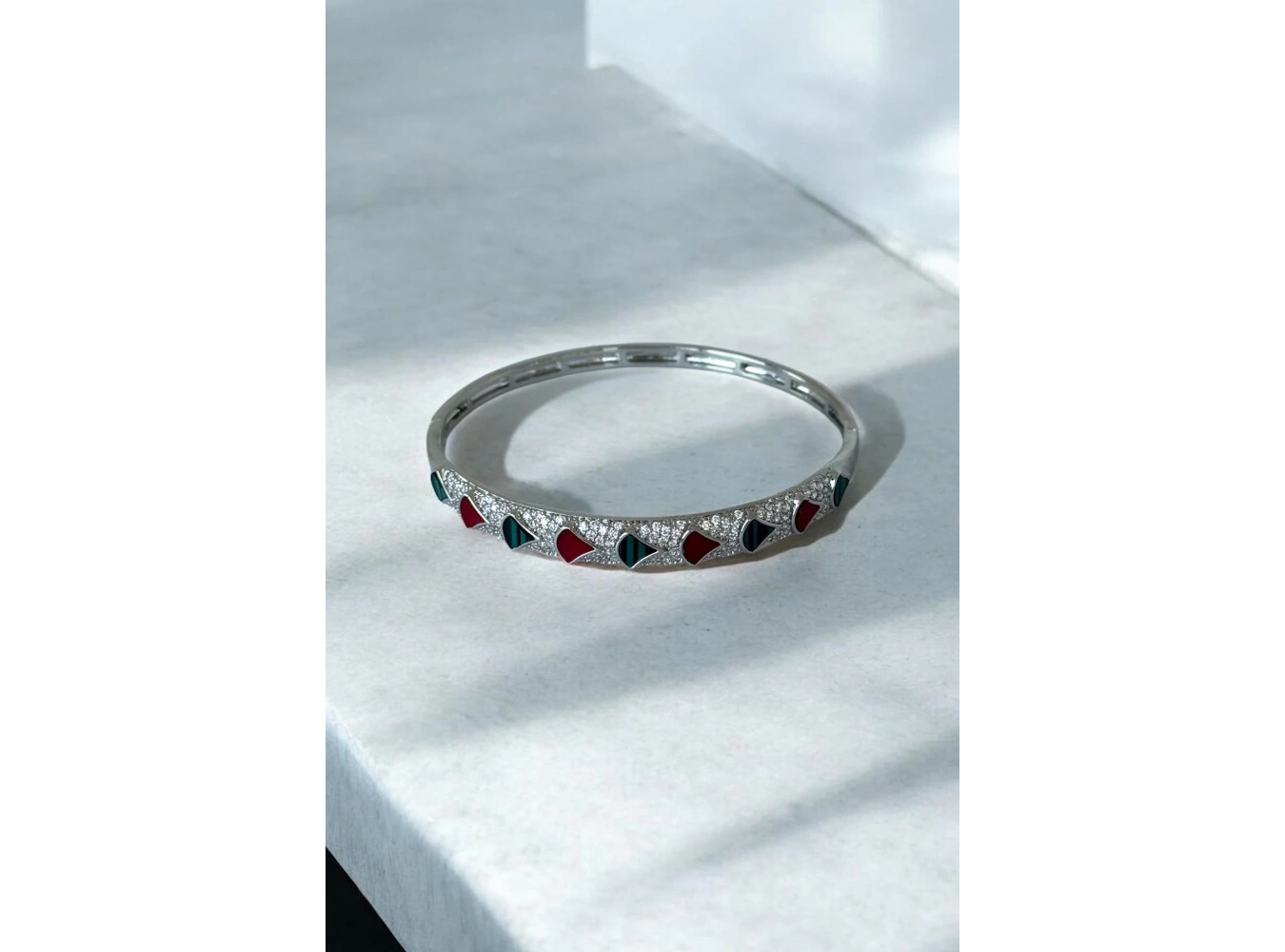 Gümüş Renk Taş Detaylı YSX Kelepçe Bileklik